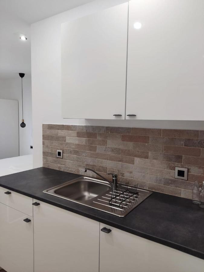 Mina Lux Jelsa Apartment Йелса Екстериор снимка