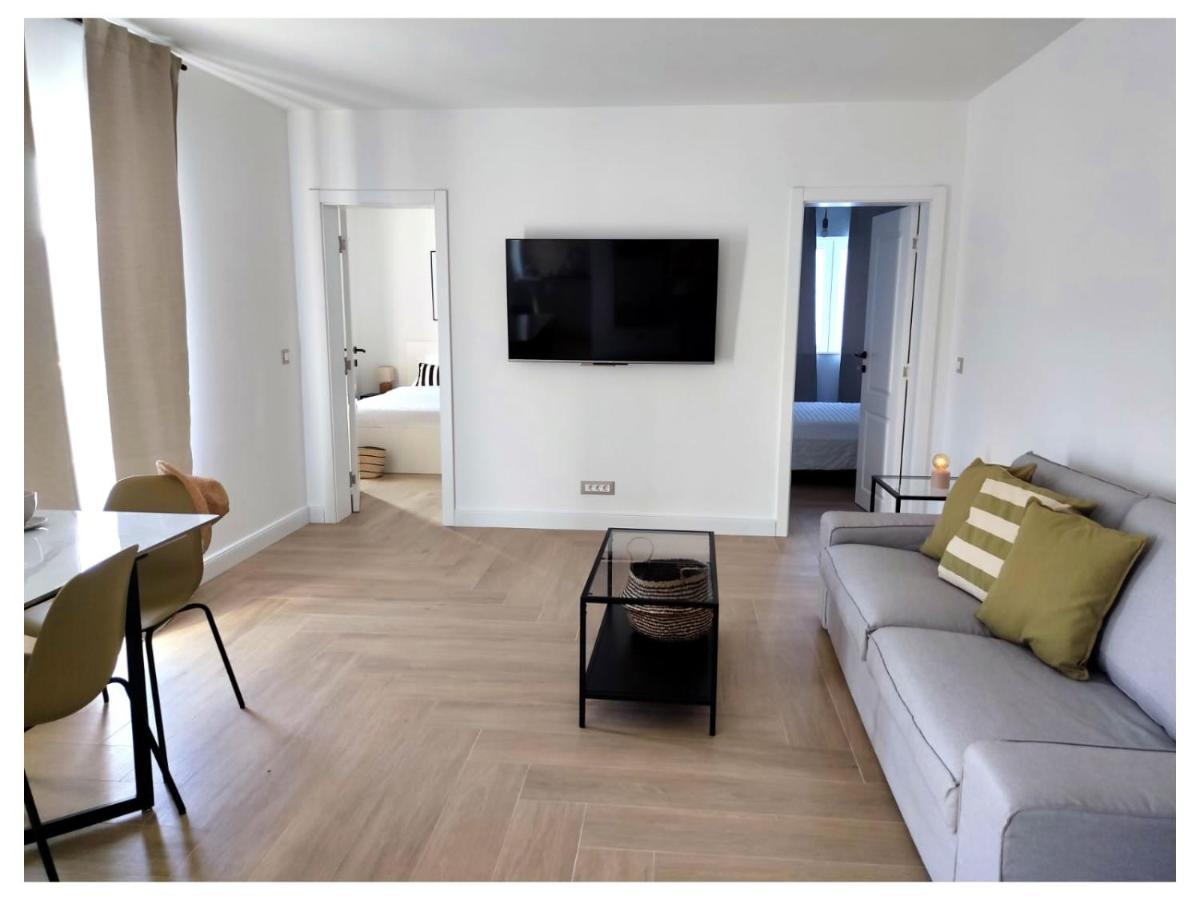 Mina Lux Jelsa Apartment Йелса Екстериор снимка