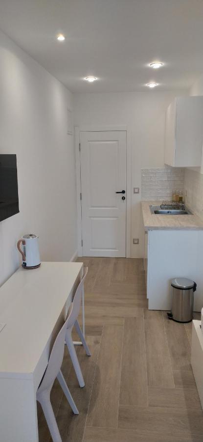 Mina Lux Jelsa Apartment Йелса Екстериор снимка