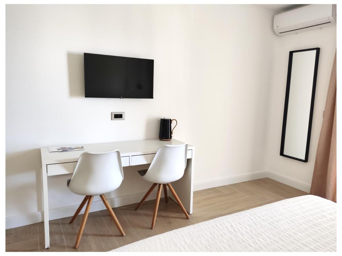Mina Lux Jelsa Apartment Йелса Екстериор снимка